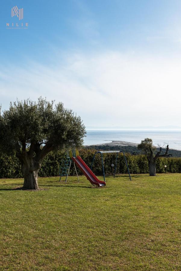 Breathtaking Villa, Nilie Hospitality Mgmt Ποσείδι Εξωτερικό φωτογραφία