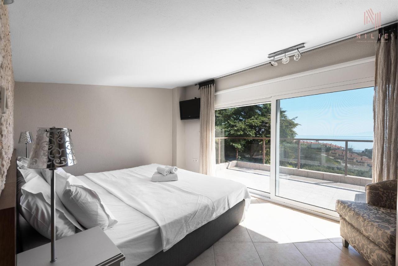 Breathtaking Villa, Nilie Hospitality Mgmt Ποσείδι Εξωτερικό φωτογραφία