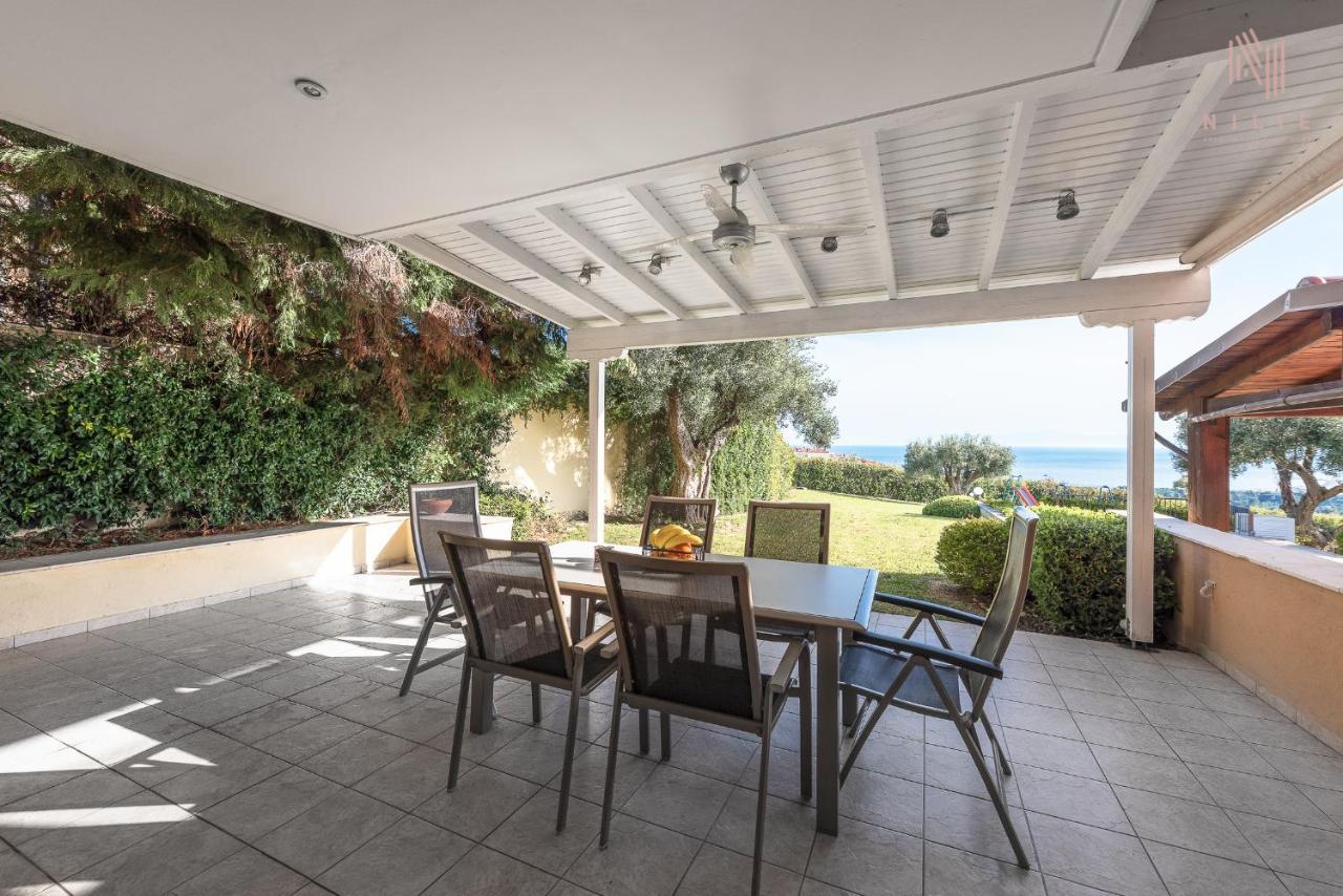 Breathtaking Villa, Nilie Hospitality Mgmt Ποσείδι Εξωτερικό φωτογραφία