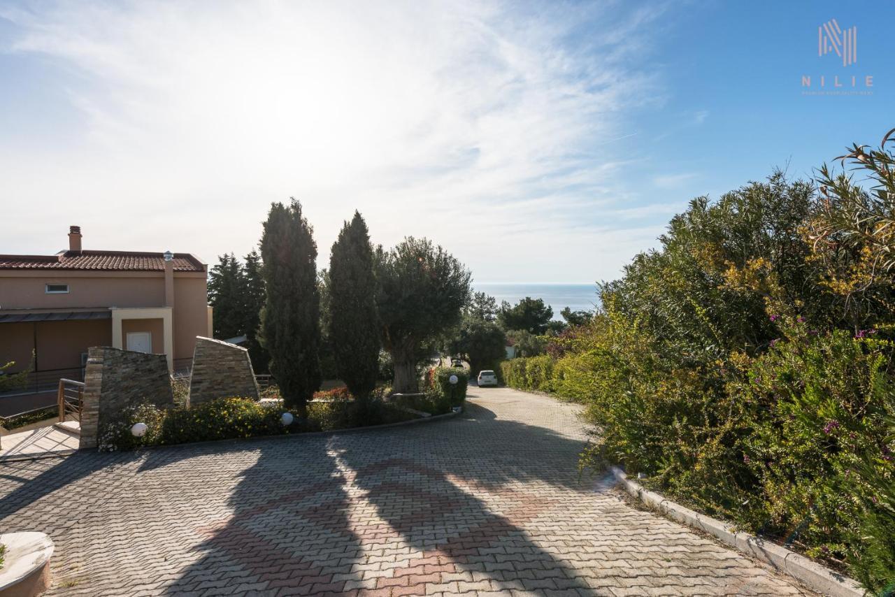 Breathtaking Villa, Nilie Hospitality Mgmt Ποσείδι Εξωτερικό φωτογραφία
