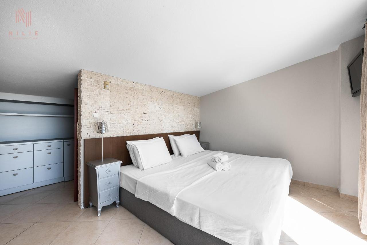 Breathtaking Villa, Nilie Hospitality Mgmt Ποσείδι Εξωτερικό φωτογραφία